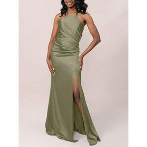 Revelry Fallon Moss Green Halter Neck Fitted Formal Gown Size 4 Bridesmaid Long